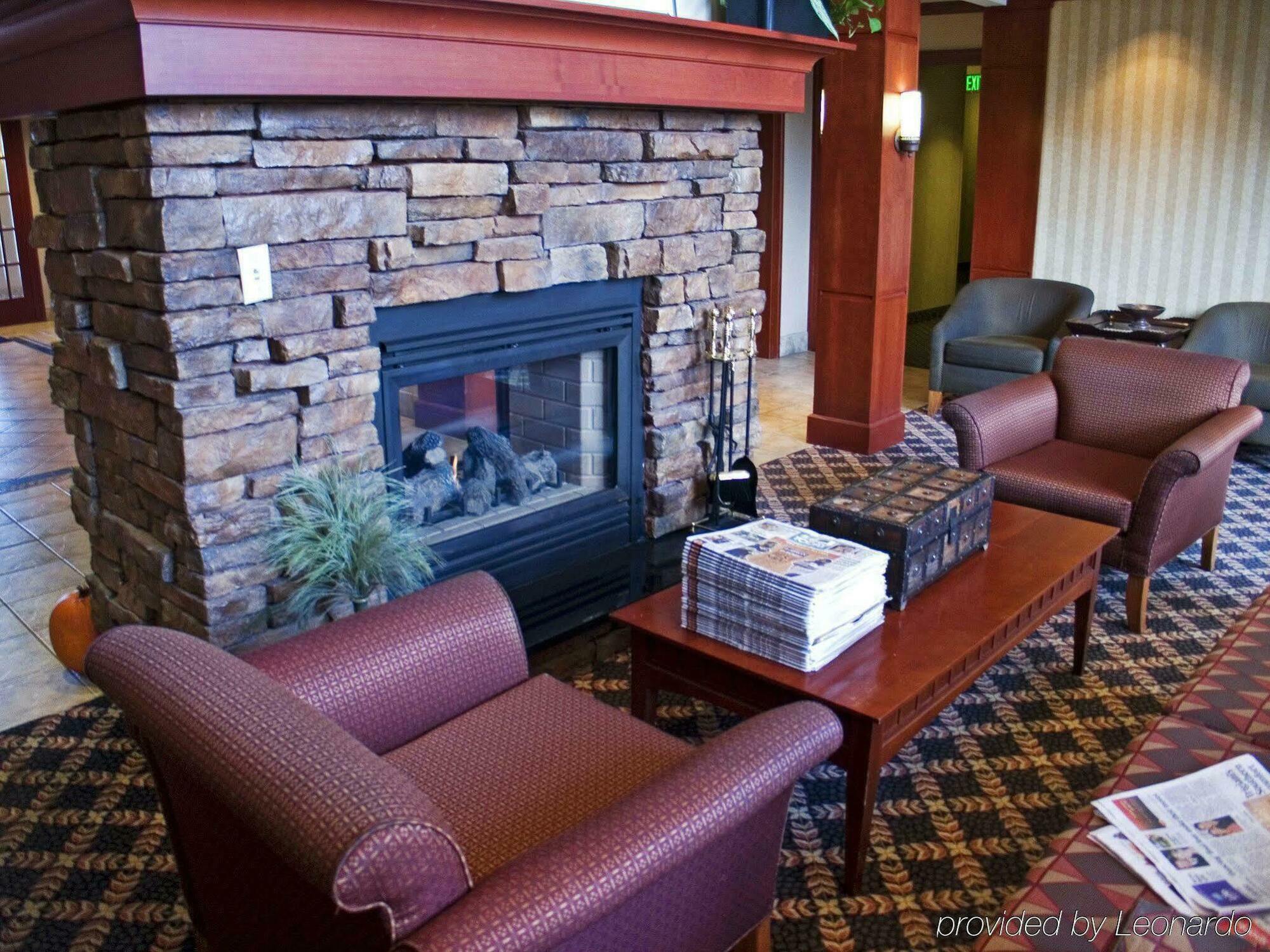 Staybridge Suites Grand Rapids-Kentwood By Ihg Cascade Exterior foto